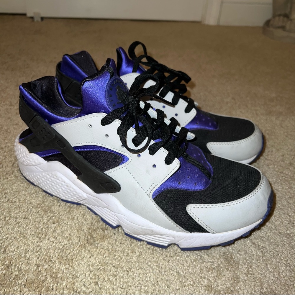 nike huarache persian violet